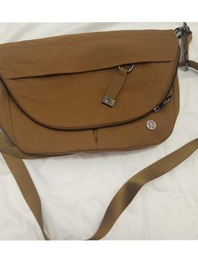 lululemon athletica All night Festival Bag 5L